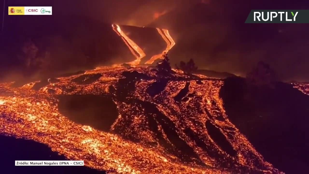 Kolejna szczelina powstała w wulkanie Cumbre Vieja na La Palmie. Erupcja może potrwać do końca roku