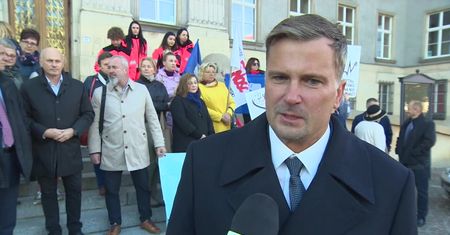 Protest dyrektorów śląskich szpitali. Rząd nie wyrównał im kosztów podwyżek dla personelu, placówkom grozi niewypłacalność