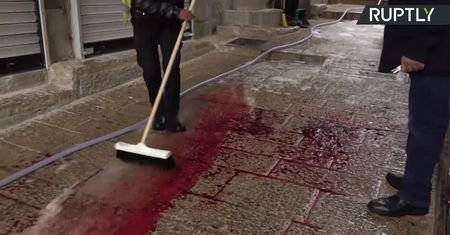 Strzelanina na Starym Mieście w Jerozolimie. Palestyńczyk przebrany za ortodoksyjnego Żyda strzelał do przechodniów