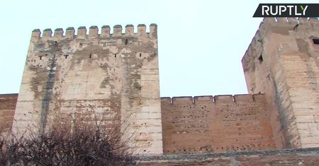 Duże zniszczenia w Granadzie po serii trzęsień ziemi