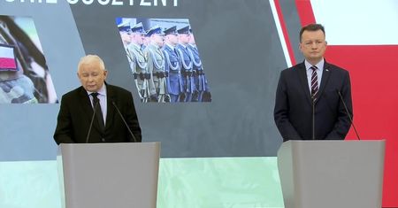 J. Kaczyński o sankcjach na Rosję: Powinny obejmować także Putina