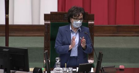 Sejm jednomyślnie podjął uchwałę potępiającą agresję Rosji na Ukrainę