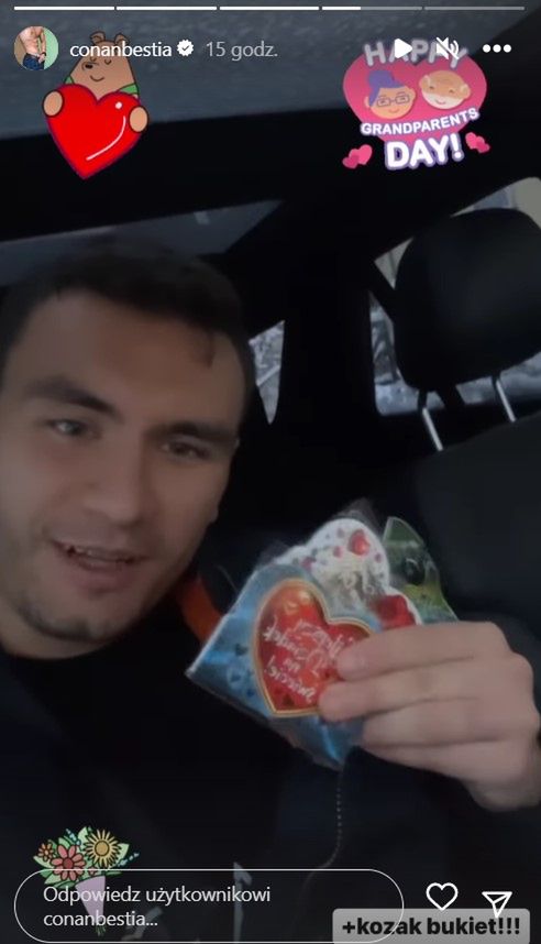 Conan Kaźmierski zrobił prezenty babci