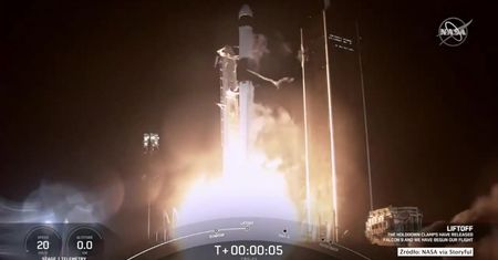 Misja SpaceX na Międzynarodową Stację Kosmiczną. Kapsuła Dragon dostarczy ponad 2 tony wyposażenia.