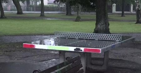 Grupa osób porażona piorunem w Węglińcu.