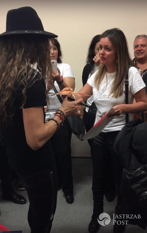 Michał Szpak z fanką z Hiszpanii