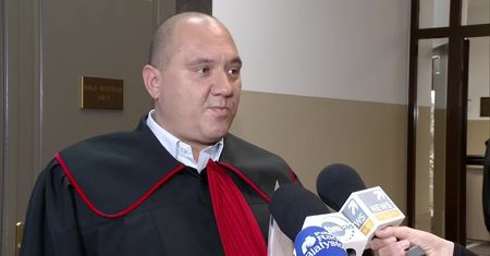 Tymczasowy areszt dla mężczyzny, który skatował 13-miesięczne dziecko. Nie przyznał się do wykorzystywania seksualnego