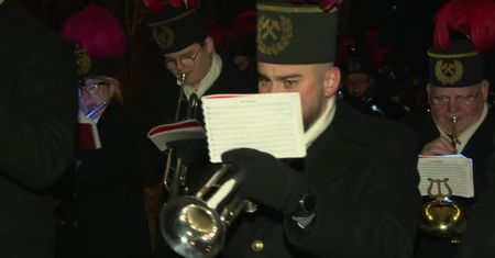 Na Śląsku zagrały orkiestry górnicze i rozpoczęły się obchody Barbórki