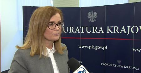 Zarzuty dla bombera z Sosnowca. “Oskarżony jest o wymuszenie rozbójnicze i nielegalne posiadanie materiałów wybuchowych”