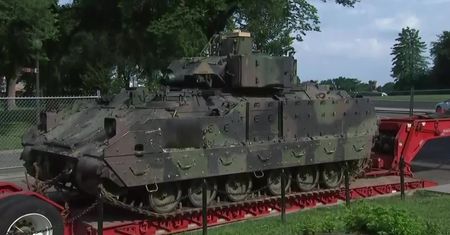 Czołgi na ulicach Waszyngtonu. Przygotowania do defilady wojskowej z okazji Dnia Niepodległości USA