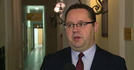 15-latek podejrzany o zadanie ojczymowi śmiertelnego ciosu nożem