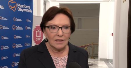 “PiS dorwał się do pieniędzy i rozdaje na prawo i lewo”. Politycy o nagrodach dla ministrów