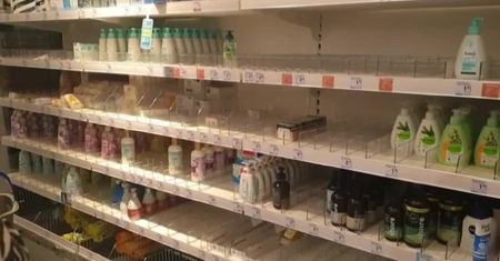 Pustoszeją półki w niemieckich sklepach. Panika związana z koronawirusem