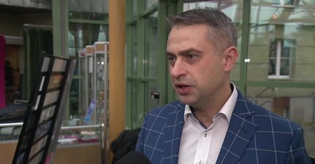 Politycy skomentowali wezwanie ambasadora KE do MSZ