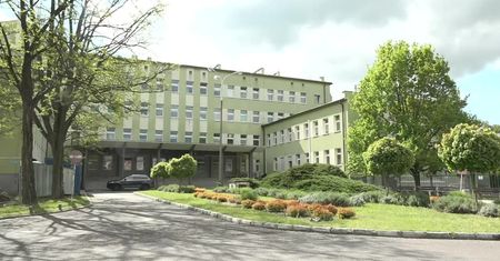 102-letnia pacjentka pokonała koronawirusa. Dochodzi do siebie w szpitalu w Kędzierzynie Koźlu