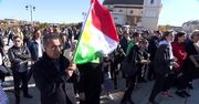“To nasz ludzki odruch”. Protest w obronie Kurdów na Placu Zamkowym