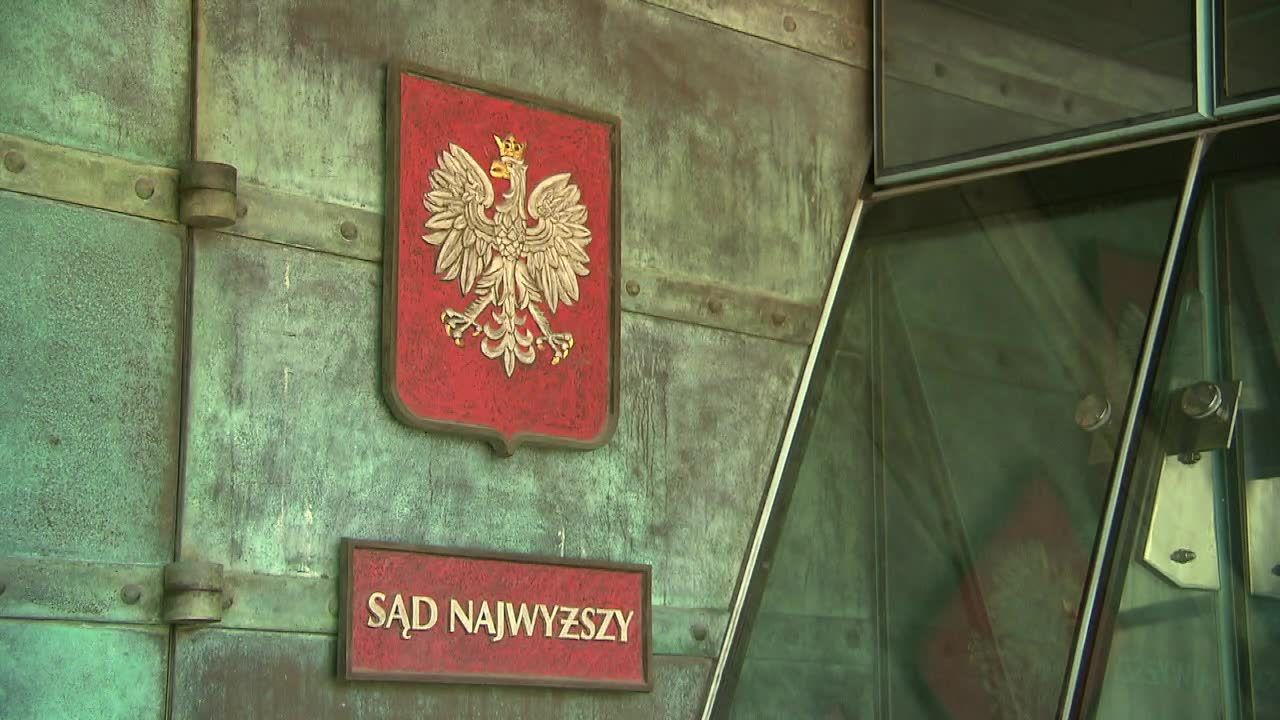 Sąd Najwyższy kwestionuje ustawę dezubekizacyjną