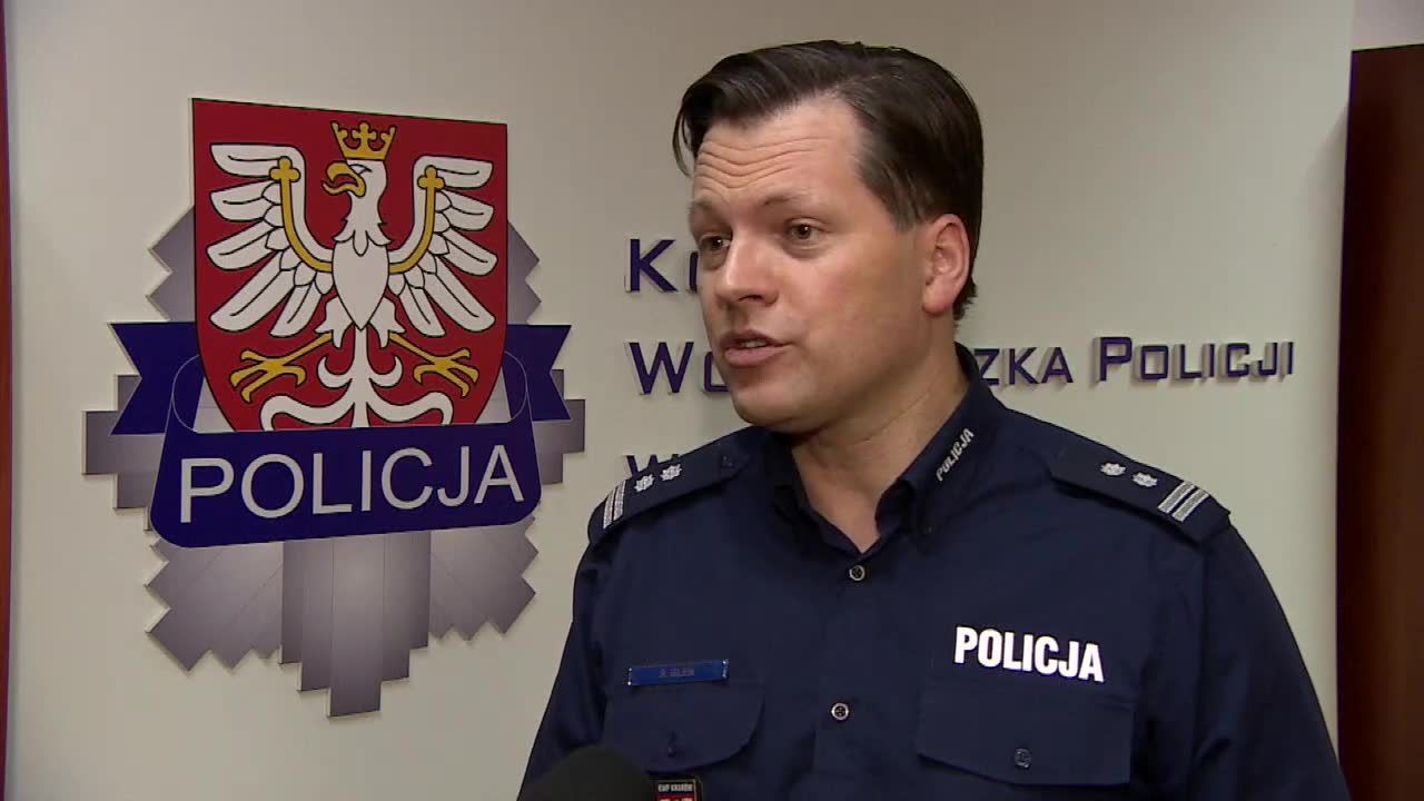 Mężczyzna zaatakowany przez nożownika zmarł w szpitalu w Krakowie. Policja zatrzymała 43-latka