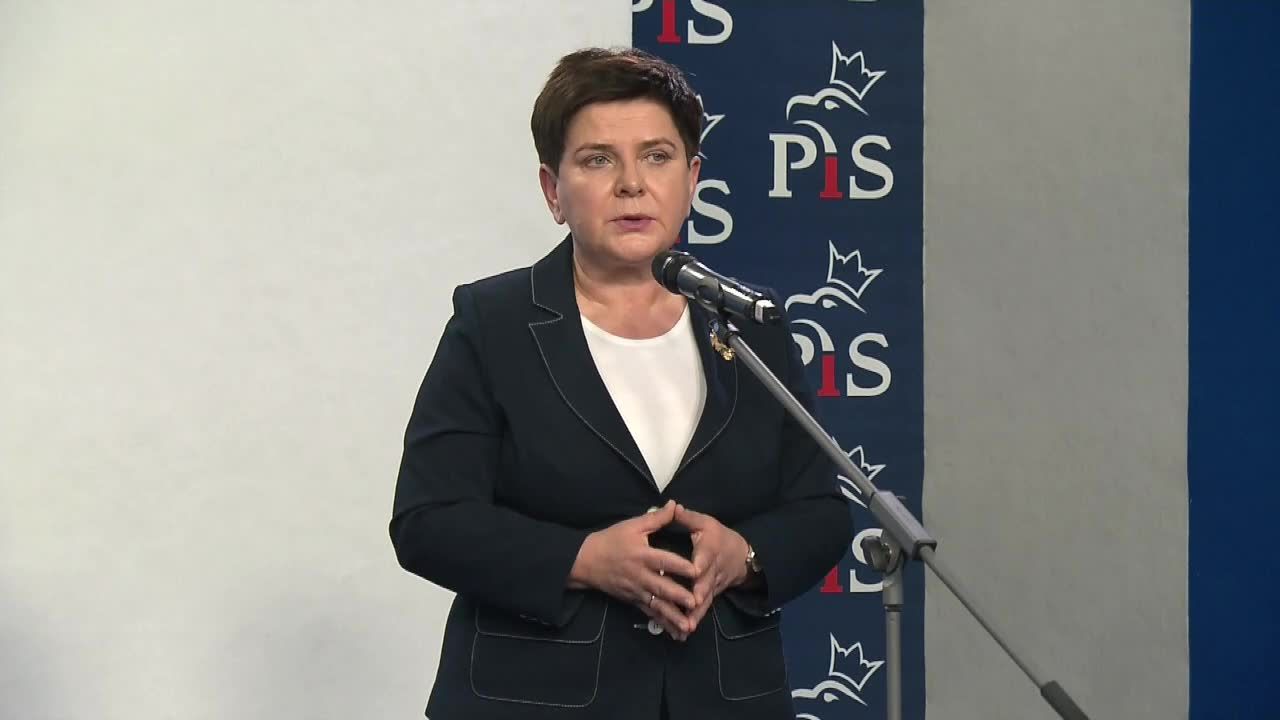 B. Szydło apeluje do nauczycieli o powstrzymanie strajku