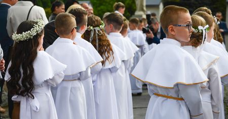 Rzecznik Episkopatu: Komunia Święta jest prawdziwie ciałem Chrystusa