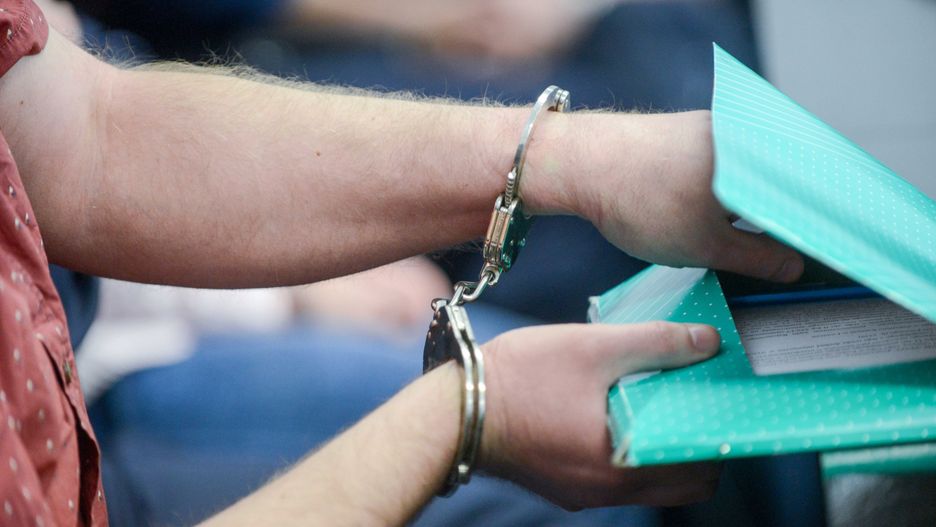 Zatrzymania i zarzuty w sprawie wyłudzania podatku VAT.