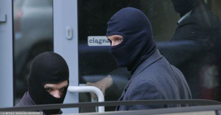 Skandal wokół zatrzymania przez ABW szefa rzeszowskiego CBŚP. Przetrzymywano oficerów