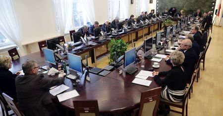 Kandydat do KRS pilnie poszukiwany. Sejm prawdopodobnie będzie musiał znowelizować ustawę