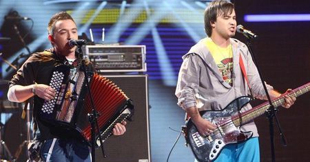 Z "Must be the music" do... Londynu!