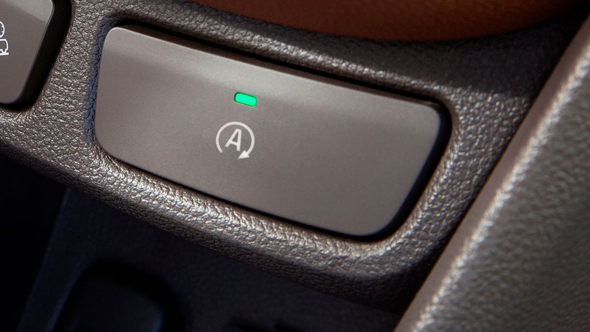 System start-stop można wyłączyć przyciskiem, ale komu by się chciało za każdym razem?