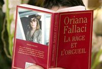 Obcięta głowa Oriany Fallaci