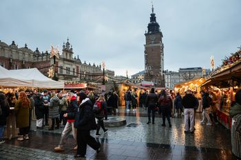 Okradł stoisko na jarmarku świątecznym. Grozi mu 10 lat więzienia