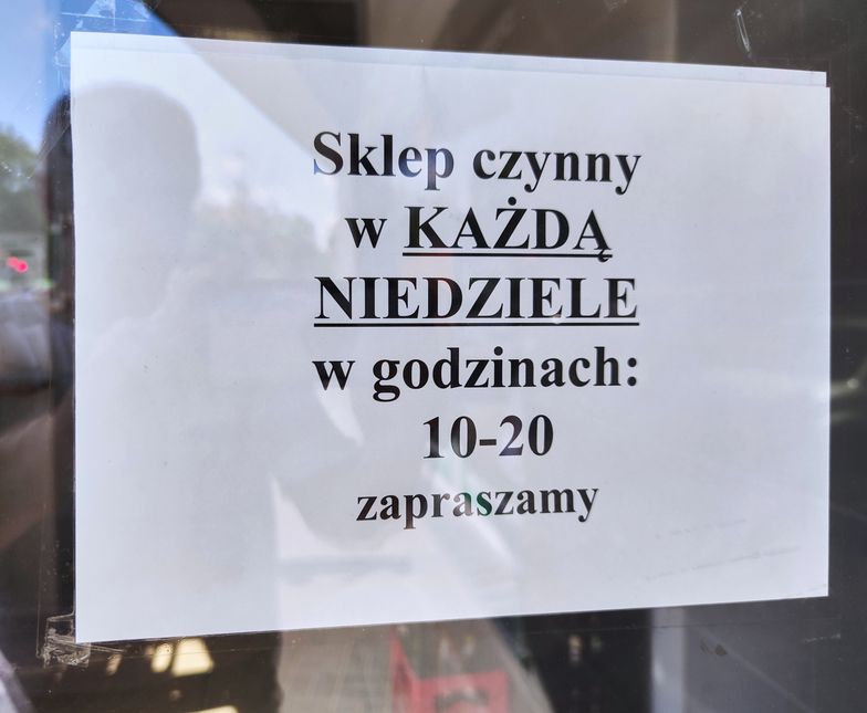 Zakaz handlu w niedziele to już fikcja. Bez problemów otwierają się nawet supermarkety