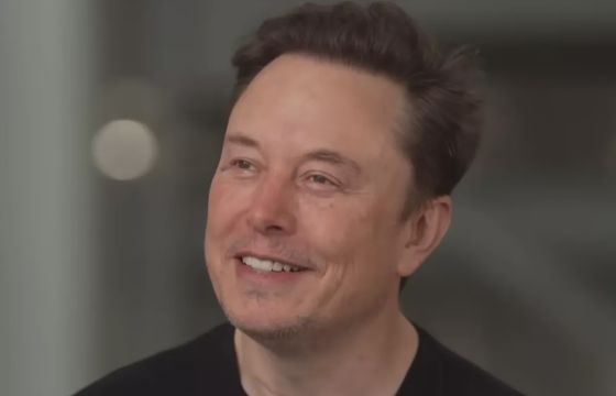 Elon Musk chce własnej partii? Trump odniósł się do ich sprzeczki