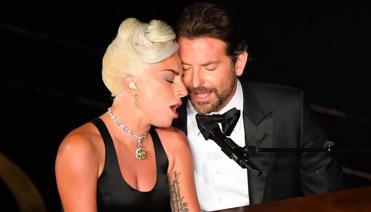 Tym występem Lady Gaga i Bradley Cooper utwierdzili plotki o romansie