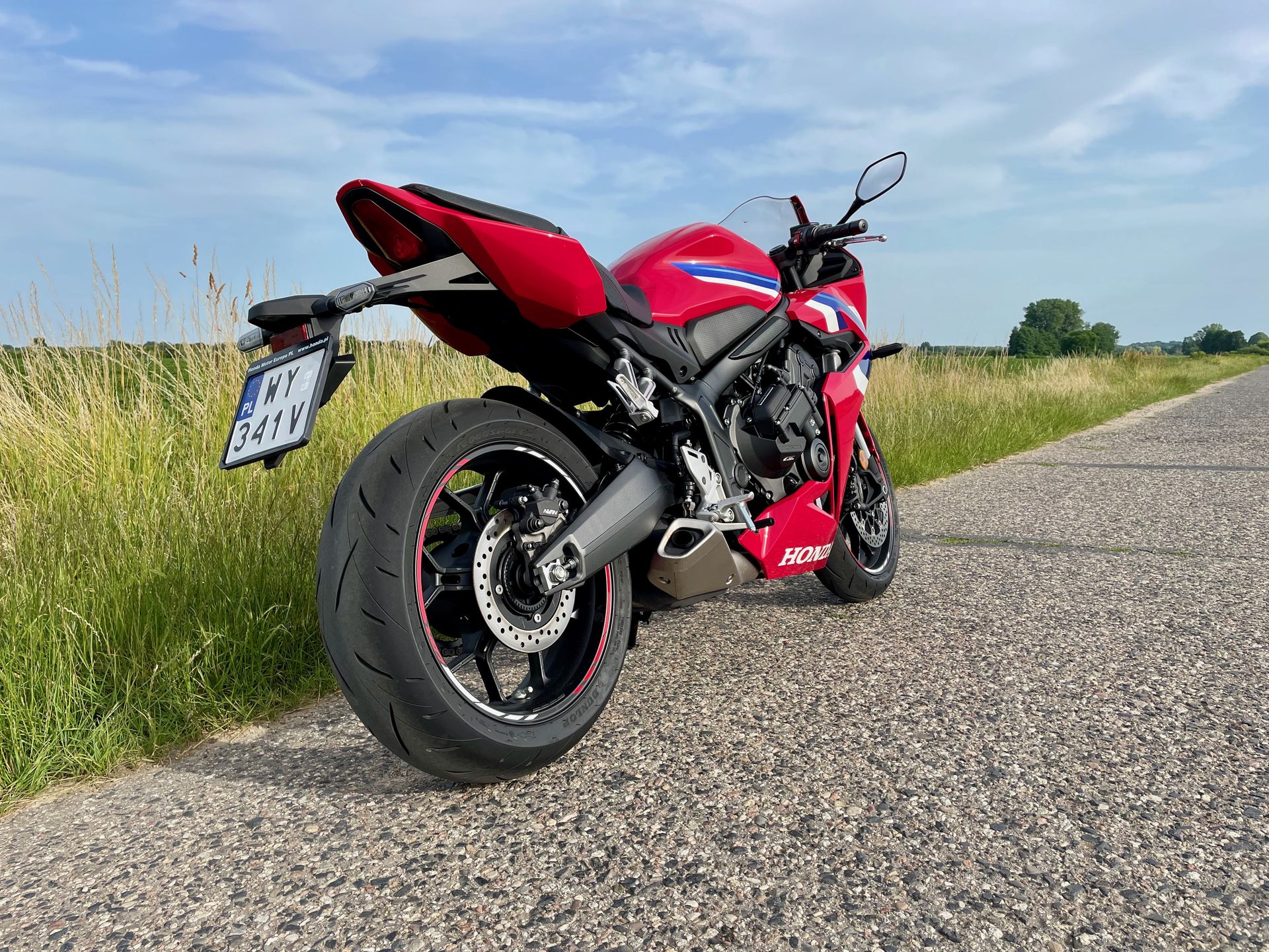 Honda CBR650R E-Clutch