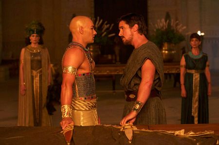 ''Exodus: Bogowie i królowie'': Mojżesz i morze dodatków [RECENZJA BLU-RAY]