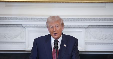 Włoska prasa o sukcesie Demokratów. "Baty dla Trumpa”