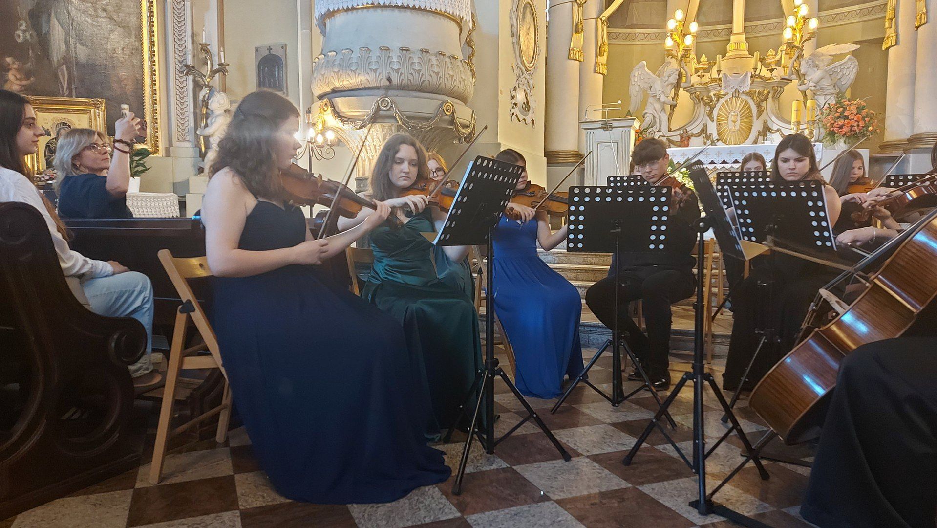 Koncert &#34;W barokowym stylu&#34; zakończył XXIV Festiwal Muzyki Kameralnej i Organowej w Skierniewicach