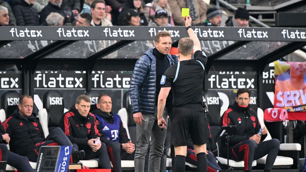PAP/EPA / ULRICH HUFNAGEL / Na zdjęciu: Julian Nagelsmann w momencie ukarania przez sędziego