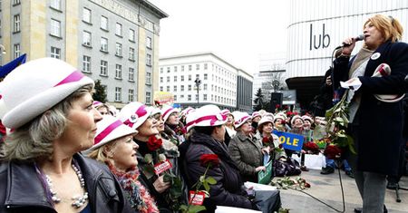 Zginęła w Smoleńsku, dzięki niej jest to święto