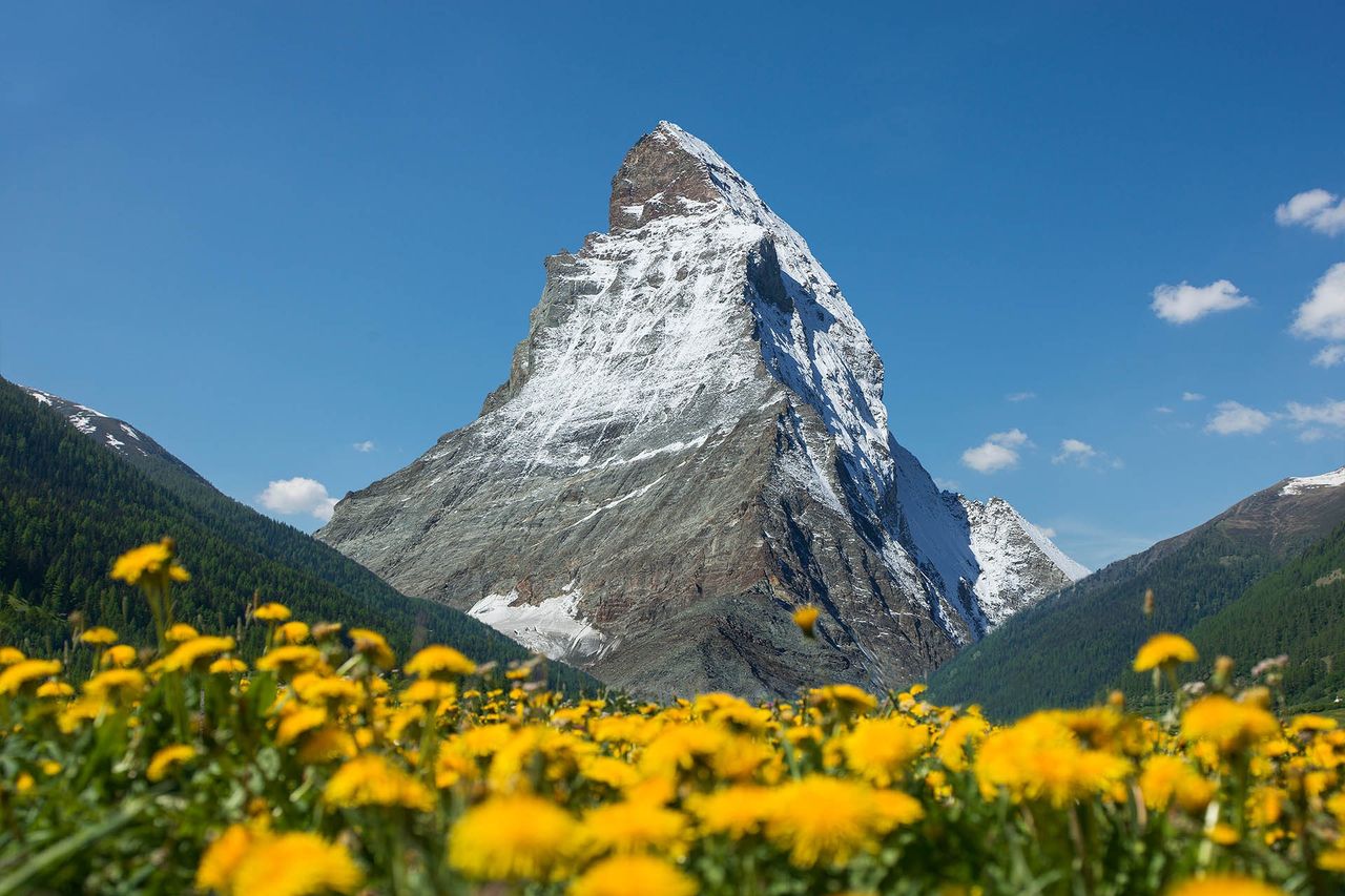 Matterhorn, jeden z najwyższych szczytów Alp.