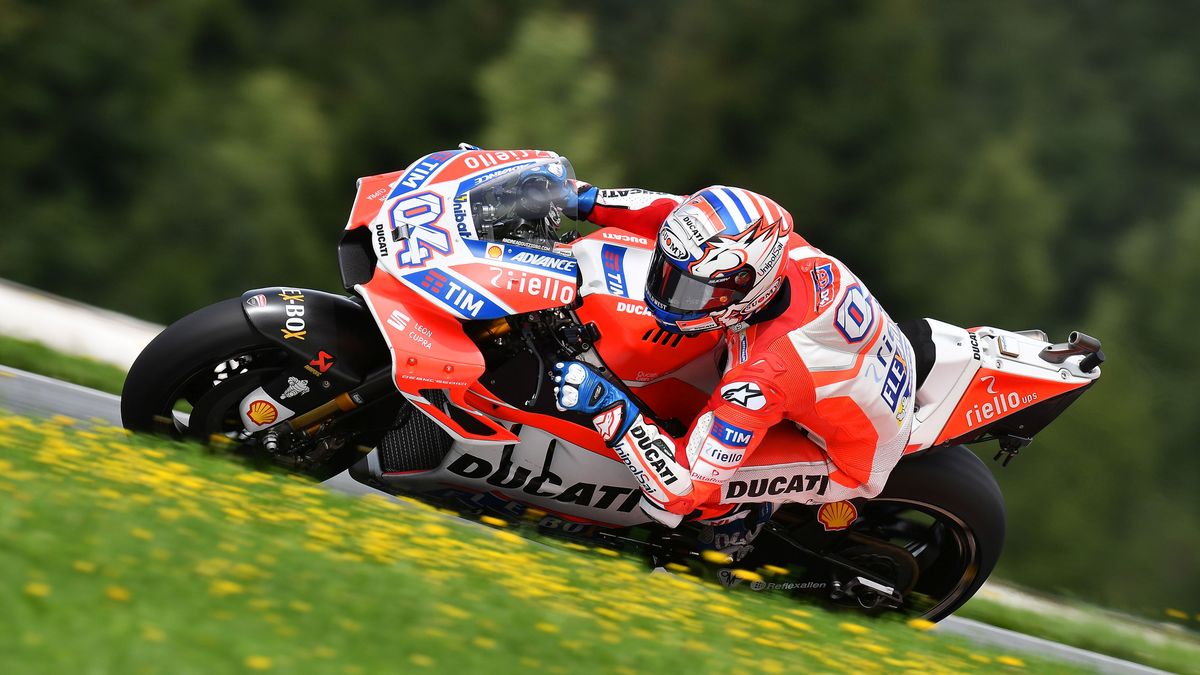 Materiały prasowe / Michelin / Na zdjęciu: Andrea Dovizioso w akcji