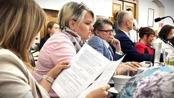 Prezydent Zielonej Góry z absolutorium. Ale dyskusja była gorąca. Padły też słowa: wazelina i suchary
