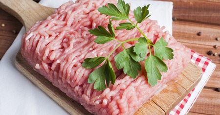 Surowe mielone mięso z indyka