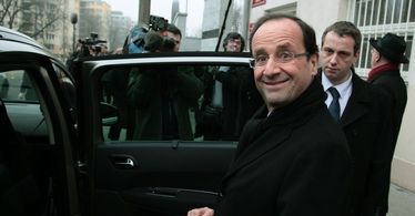 Większość Francuzów chce, by Hollande rządził wraz z Zielonymi