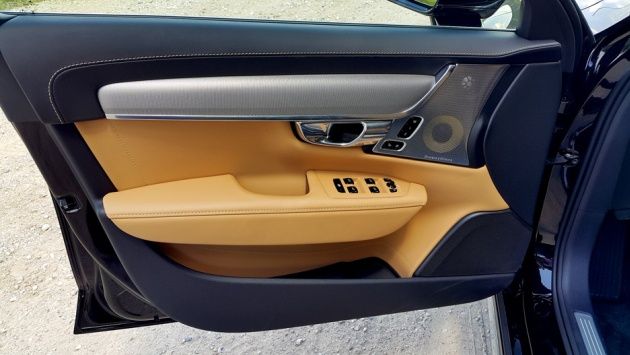 Volvo S90 drzwi