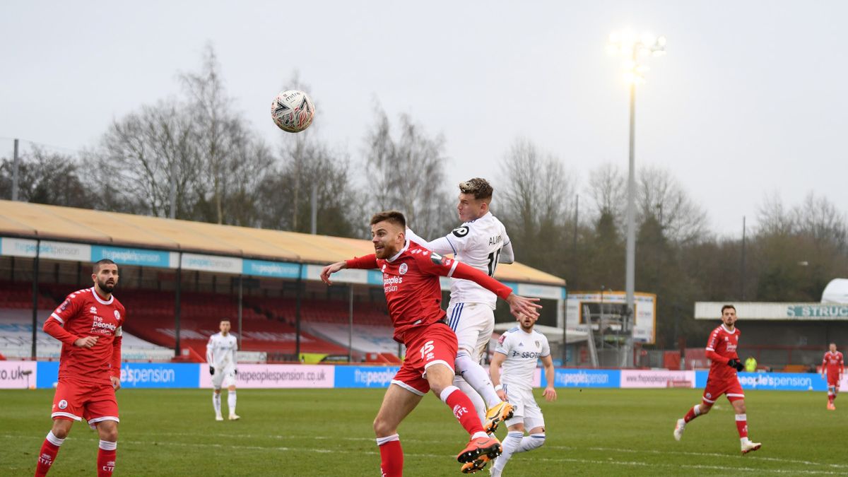 Getty Images / Mike Hewitt / Na zdjęciu: mecz Crawley Town - Leeds United