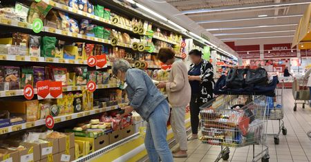 Gigantyczna kara dla Auchan. Chodzi o opłaty za transport