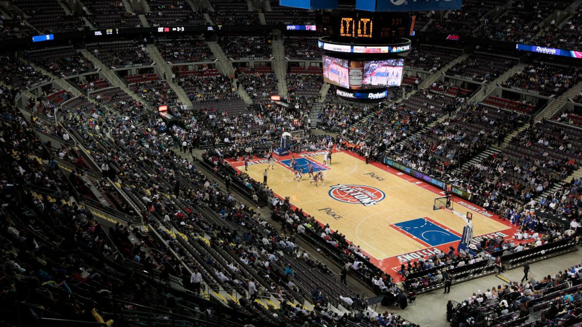 Zdjęcie okładkowe artykułu: PAP/EPA / JEFF KOWALSKY / Na zdjęciu: The Palace of Auburn Hills