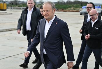 Tusk reaguje na wpis ambasadora USA. "Pomylił dyrektywę"